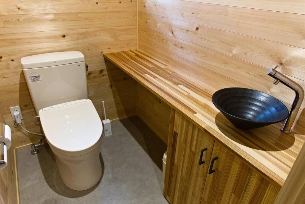 Hinoki No Ie - Cottage With Natural Hot Spring In A Cypress Bathtub Shika Dış mekan fotoğraf